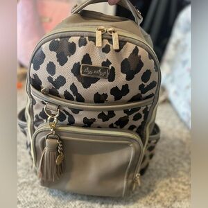 Cheetah itzy ritzy large capacity boss plus baby backpack diaper bag..